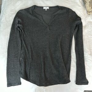 Long sleeve sweater